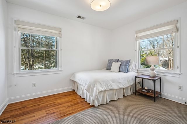 61 TULIP STREET, Summit City, NJ 07901