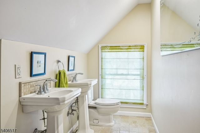 61 TULIP STREET, Summit City, NJ 07901