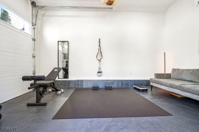 61 TULIP STREET, Summit City, NJ 07901