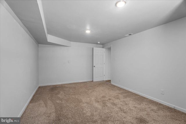 318 TENTH ST, Newtonville, NJ 08346