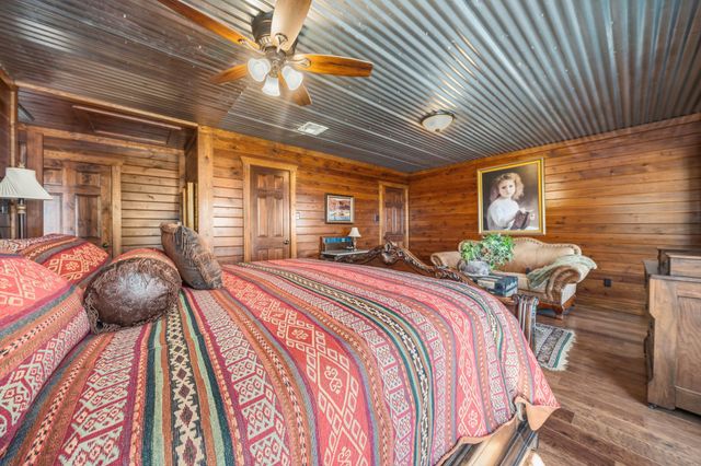 1642 County Road 234, Hico, TX 76457