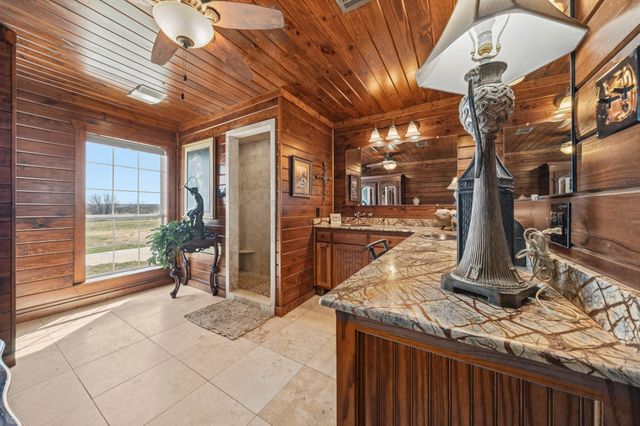 1642 County Road 234, Hico, TX 76457