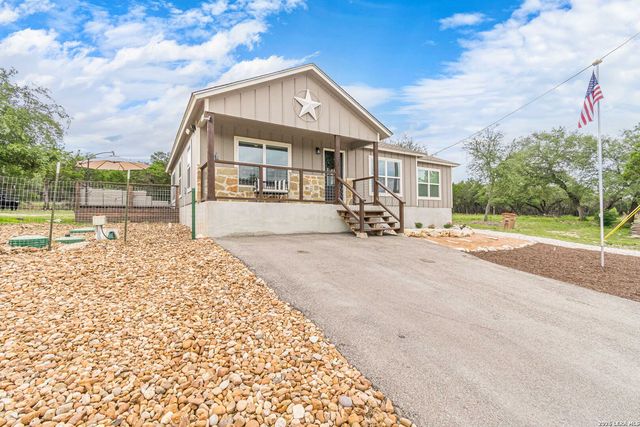 421 Smoking Rifle, Spring Branch, TX 78070