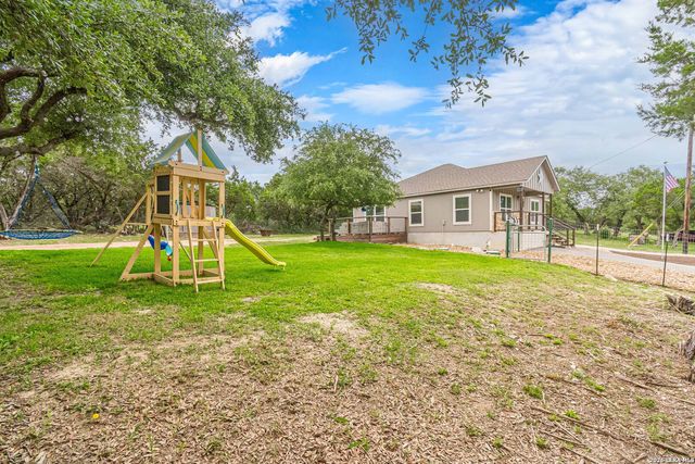 421 Smoking Rifle, Spring Branch, TX 78070