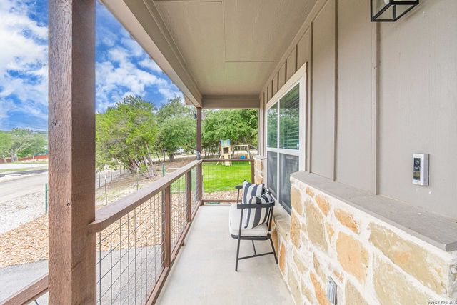 421 Smoking Rifle, Spring Branch, TX 78070