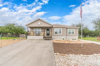 421 Smoking Rifle, Spring Branch, TX 78070