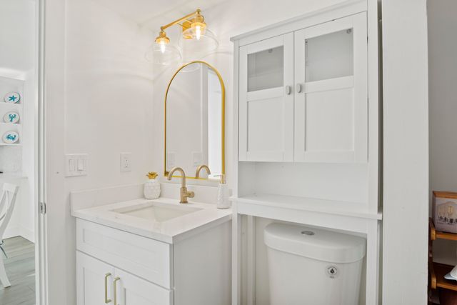 5888 SE Riverboat Drive 340, Stuart, FL 34997