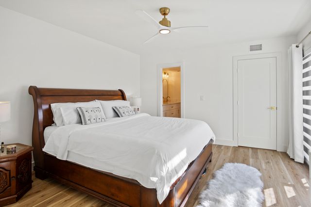 5888 SE Riverboat Drive 340, Stuart, FL 34997