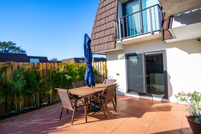 5888 SE Riverboat Drive 340, Stuart, FL 34997