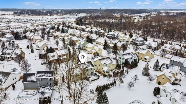 3817 Plover Place, East Lansing, MI 48823