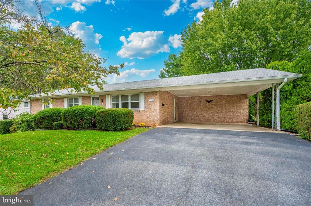 113 ORCHARD DR, Boonsboro, MD 21713