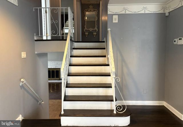 1868 PINE RD, Huntingdon Valley, PA 19006