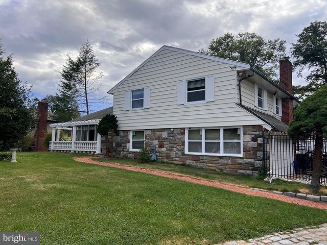 1868 PINE RD, Huntingdon Valley, PA 19006