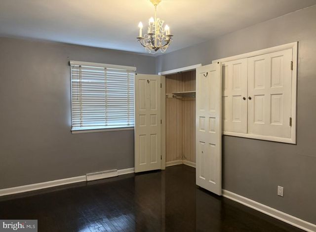 1868 PINE RD, Huntingdon Valley, PA 19006