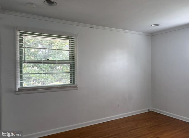 1868 PINE RD, Huntingdon Valley, PA 19006