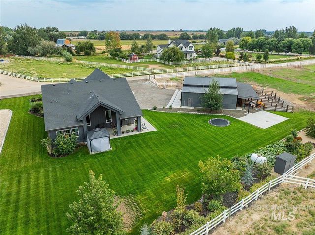 24301 Wanda Way, Middleton, ID 83644