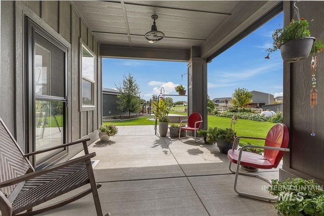 24301 Wanda Way, Middleton, ID 83644