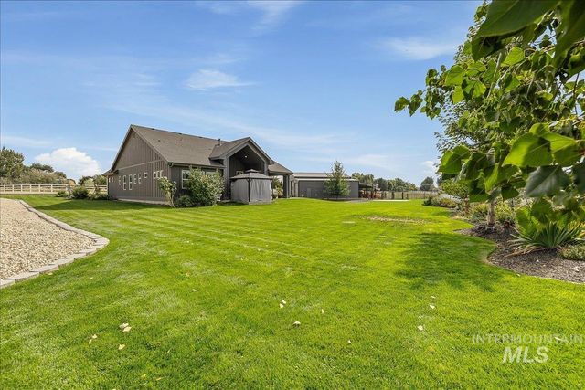 24301 Wanda Way, Middleton, ID 83644