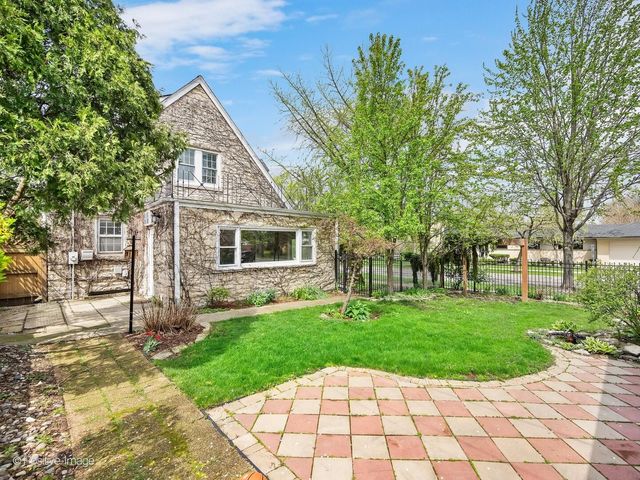 1001 S Brainard Avenue, La Grange, IL 60525