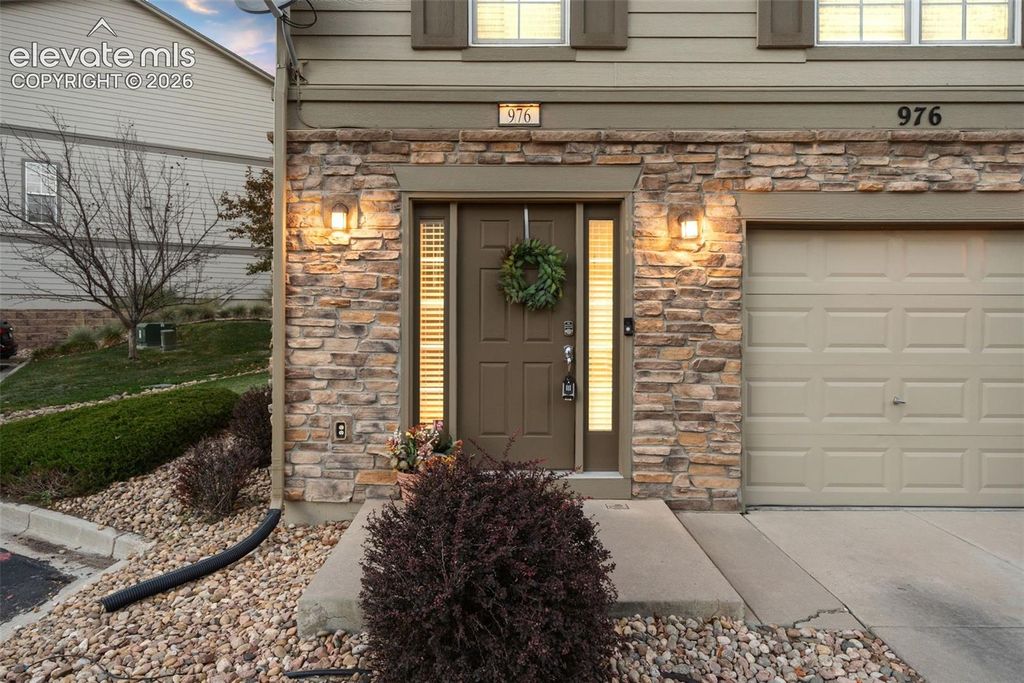 976 Burning Bush Point, Monument, CO 80132 — photo 2