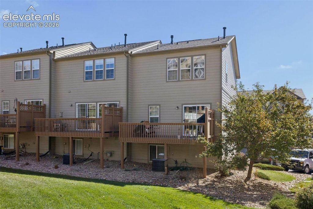 976 Burning Bush Point, Monument, CO 80132 — photo 4