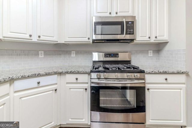 5335 Lexington View Place, Sugar Hill, GA 30518