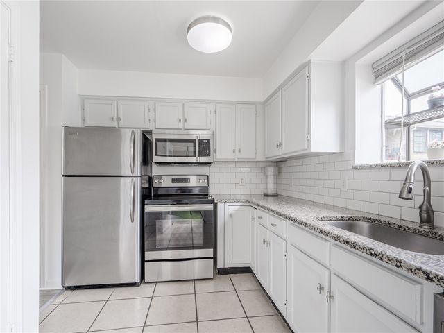 4748 Old Bent Tree Lane 201, Dallas, TX 75287
