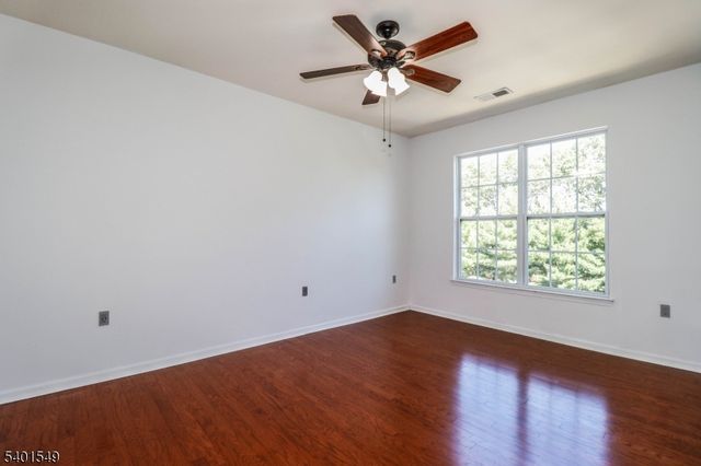 439 Sophee Ln, Lakewood Twp., NJ 08701