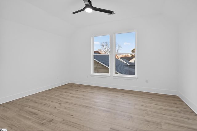 17 Beck Avenue, Greenville, SC 29605