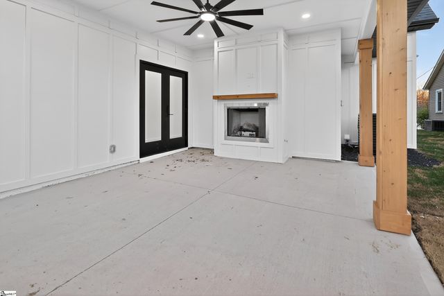 17 Beck Avenue, Greenville, SC 29605