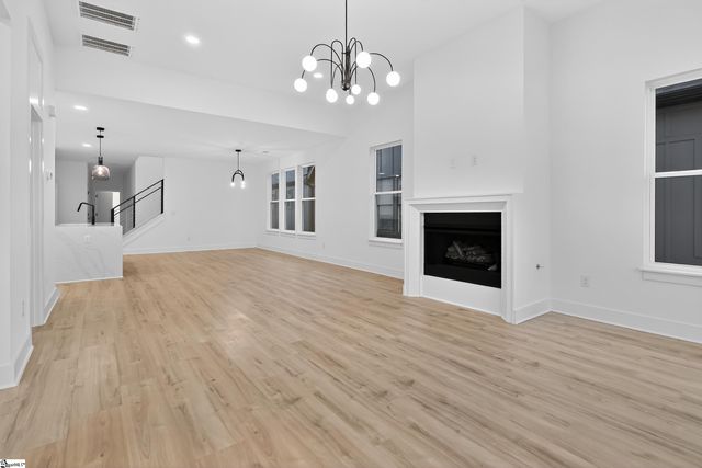 17 Beck Avenue, Greenville, SC 29605