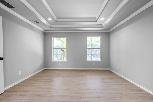 2132 Arbor Creek Drive, Carrollton, TX 75010