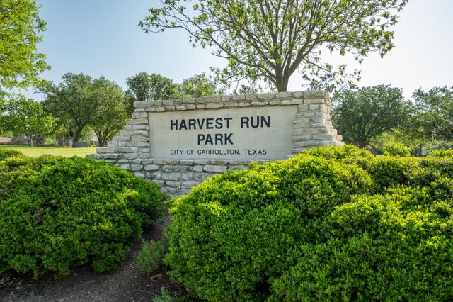 2132 Arbor Creek Drive, Carrollton, TX 75010