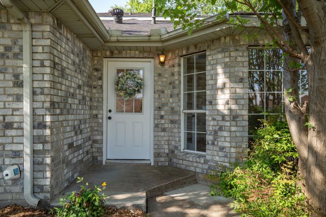 2132 Arbor Creek Drive, Carrollton, TX 75010