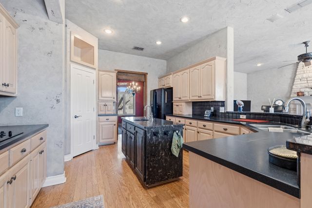 7205 78th Street, Lubbock, TX 79424