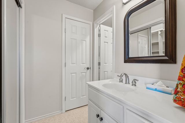 7205 78th Street, Lubbock, TX 79424