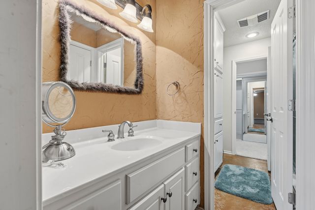 7205 78th Street, Lubbock, TX 79424