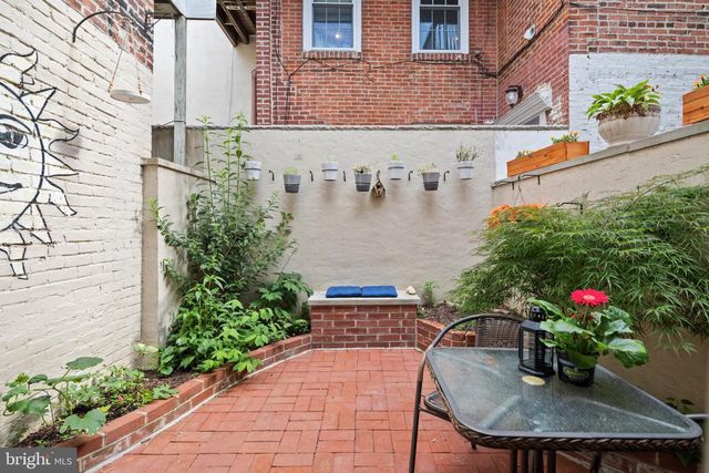 143 FITZWATER ST, Philadelphia, PA 19147