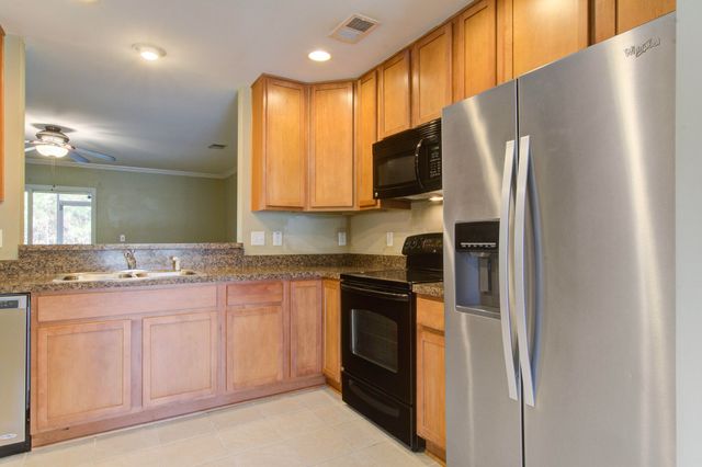 8845 Gable Street, North Charleston, SC 29406
