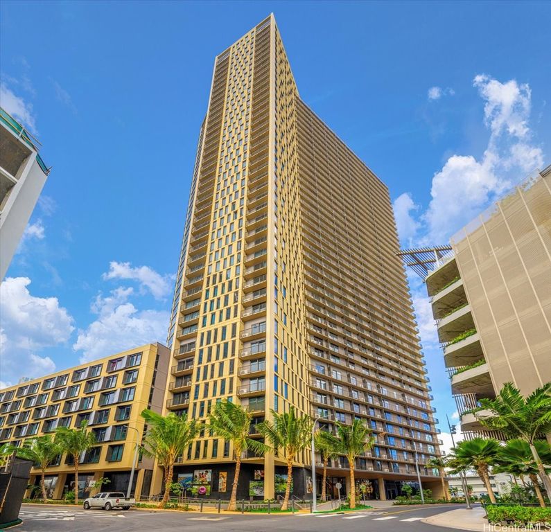 987 Queen Street 223, Honolulu, HI 96814