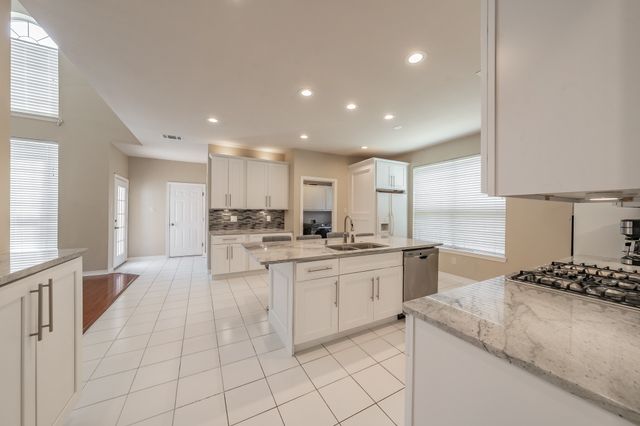 4212 Barnsley Drive, Plano, TX 75093