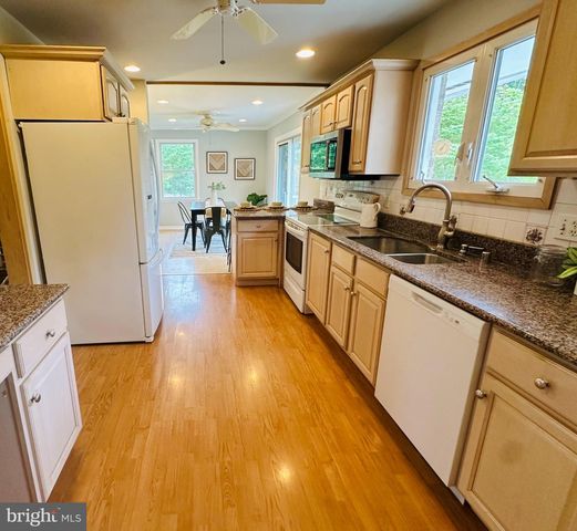 1617 DAVINDA DR, Finksburg, MD 21048