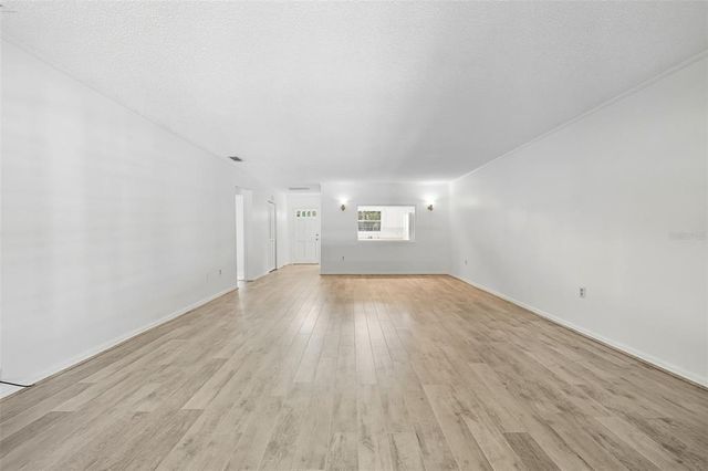 1640 NE 40TH AVENUE 203, Ocala, FL 34470