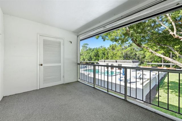 1640 NE 40TH AVENUE 203, Ocala, FL 34470