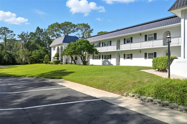 1640 NE 40TH AVENUE 203, Ocala, FL 34470