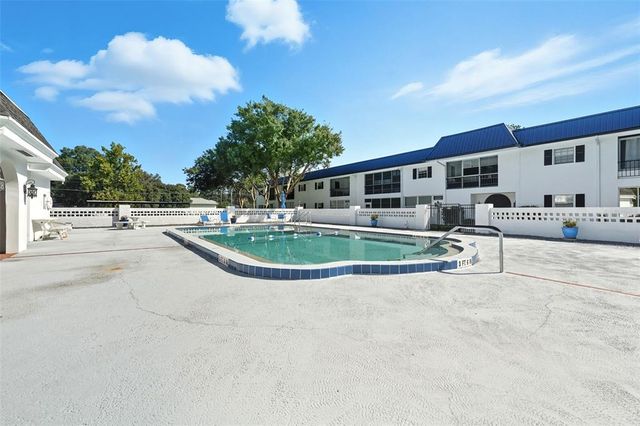 1640 NE 40TH AVENUE 203, Ocala, FL 34470