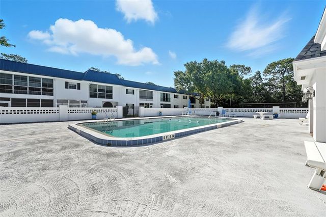 1640 NE 40TH AVENUE 203, Ocala, FL 34470
