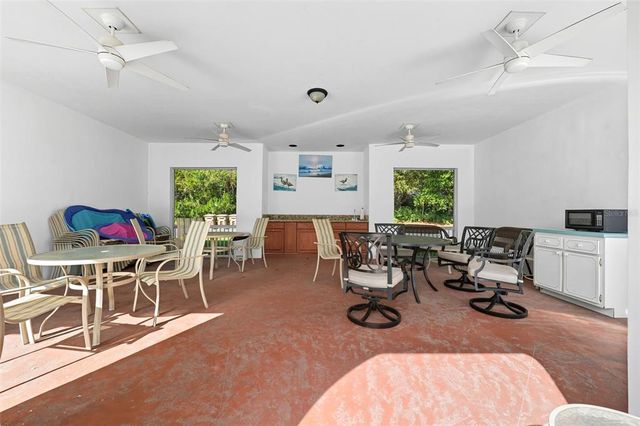 1640 NE 40TH AVENUE 203, Ocala, FL 34470
