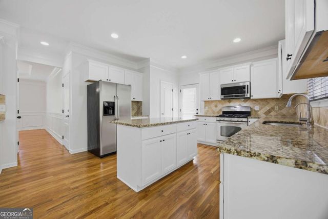 455 Park Place Court, Suwanee, GA 30024