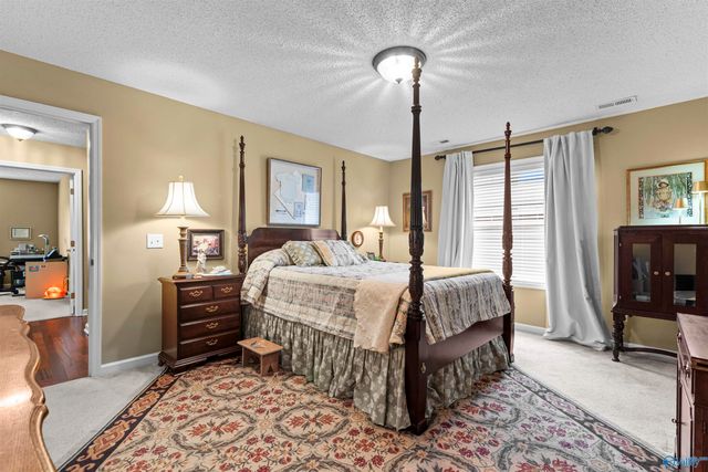 10 Corwin Drive, Decatur, AL 35603